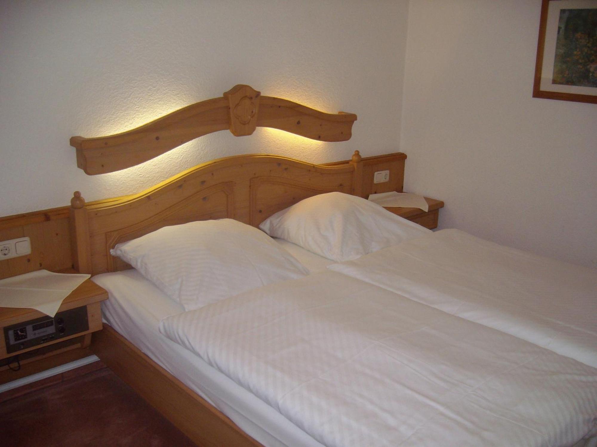 Hotel Am Bahnhof Stendal Ngoại thất bức ảnh