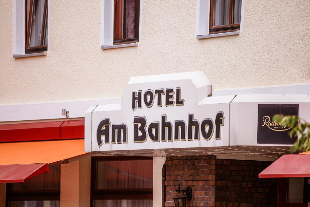 Hotel Am Bahnhof Stendal Ngoại thất bức ảnh
