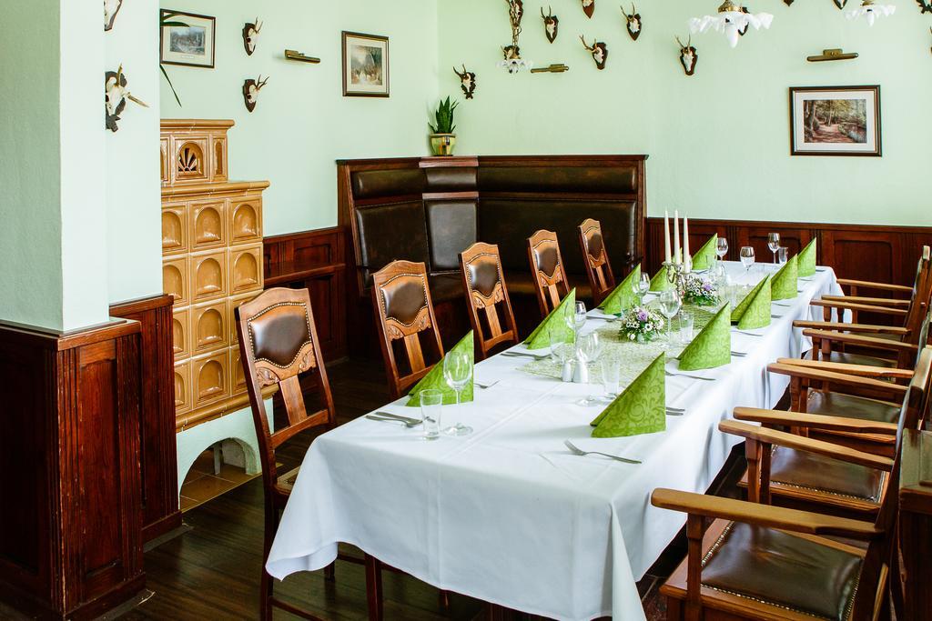 Hotel Am Bahnhof Stendal Ngoại thất bức ảnh